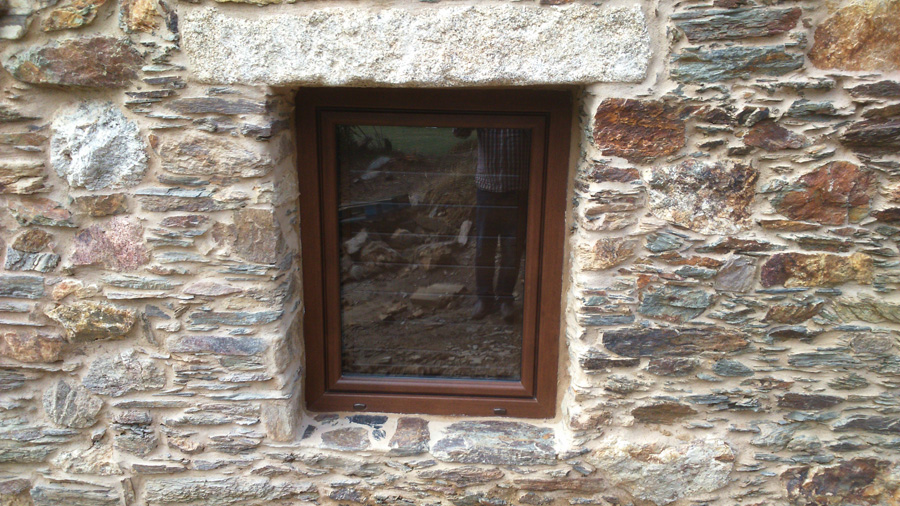 restauración de casa de piedra