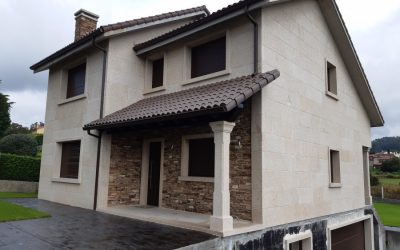 Fachada granito perpiaño y taco de Santiago - Santiago de Compostela